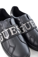 Sneakersy SLIP-ON LOGO BLACK GUESS