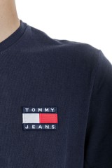 T-shirt z logo na piersi granatowy BADGE TEE TOMMY JEANS