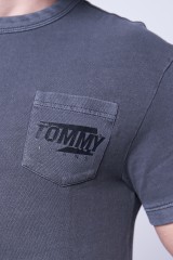 T-shirt POCKET GRAPHIC TOMMY JEANS