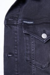 Kurtka jeansowa z czarnego denimu CALVIN KLEIN JEANS