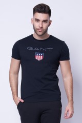 T-shirt z klasycznym logo czarny SHIELD SS GANT