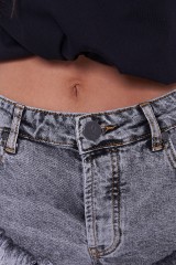 Szorty jeansowe z postrzępionymi zakończeniami nogawek ROLLERS ONETEASPOON
