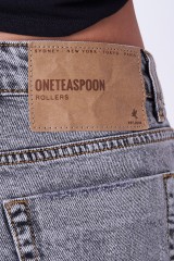 Szorty jeansowe z postrzępionymi zakończeniami nogawek ROLLERS ONE TEASPOON