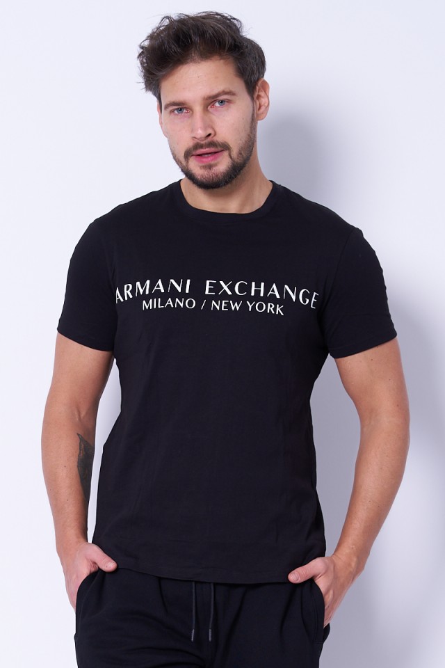 T-shirt czarny z napisem ARMANI EXCHANGE