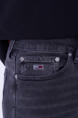 Spodnie jeansowe z przetarciami SCANTON TOMMY JEANS